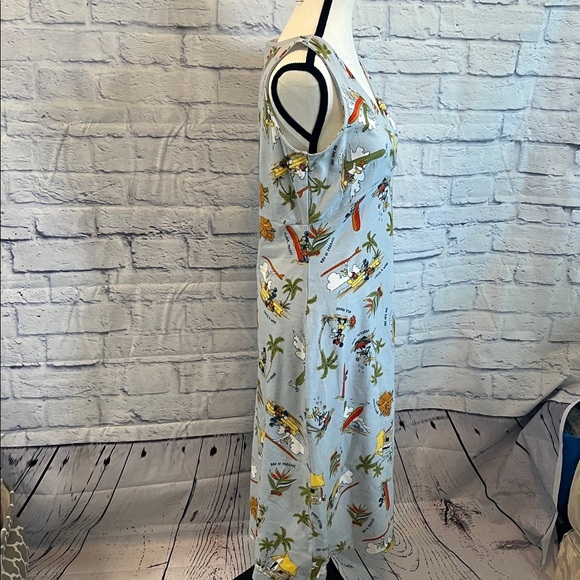 Disney Faux Wrap Dress Sleeveless Mickey Goofy Donald Hawaii Beach Size Medium - Picture 4 of 10